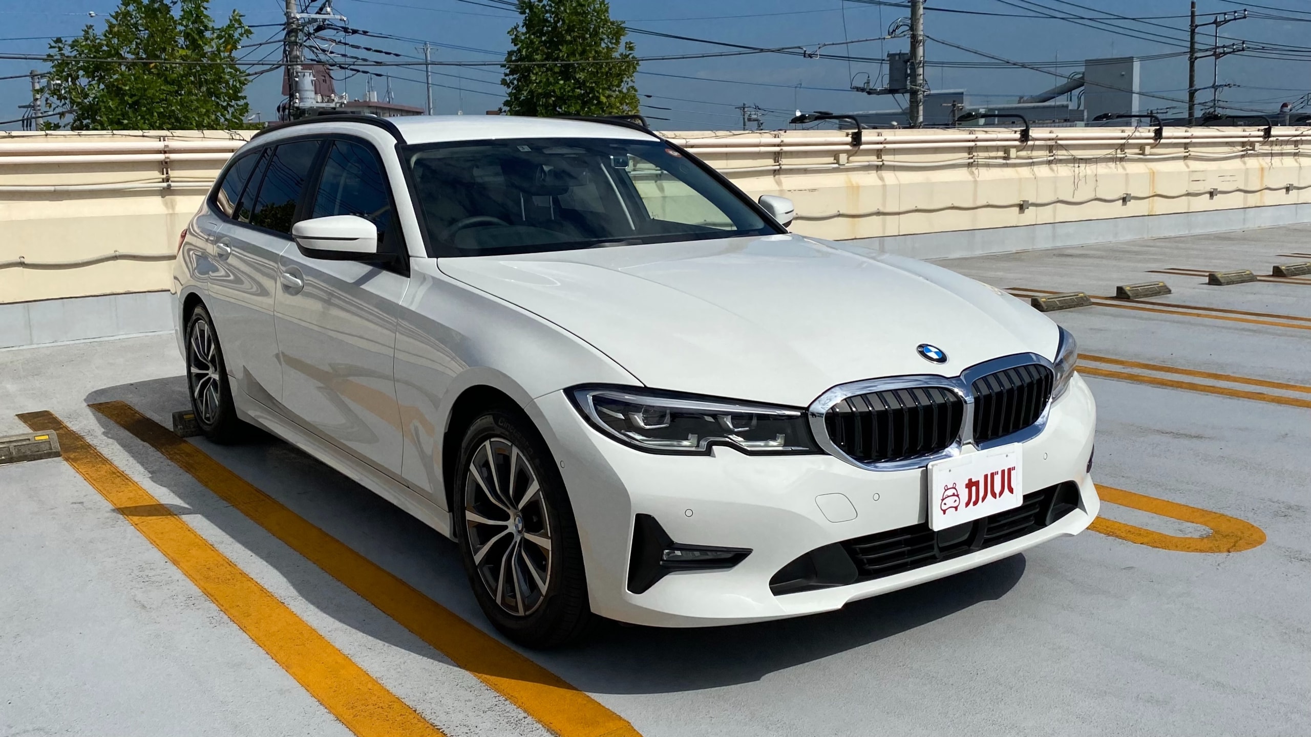 3シリーズツーリング 320i(BMW)2020年式 395万円の中古車