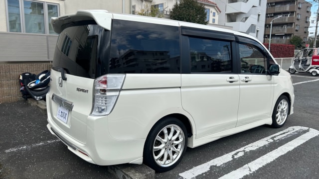 ステップワゴン スパーダ Z(ホンダ)2010年式 万円の中古車 - 自動車フリマ(車の個人売買)。カババ