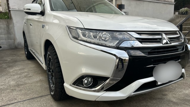 アウトランダーPHEV G ナビパッケージ(三菱)2016年式 140万円の中古車 - 自動車フリマ(車の個人売買)。カババ