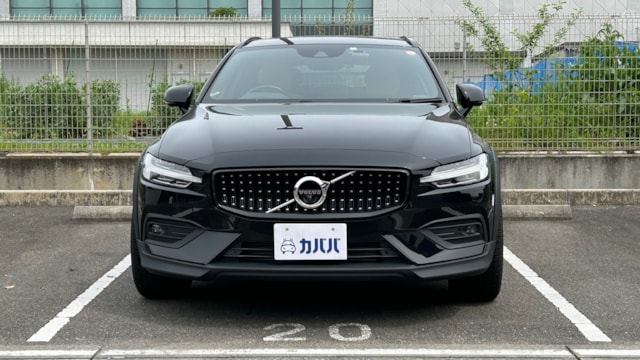 V60クロスカントリー T5 AWD プロ(ボルボ)2019年式 338万円の中古車 - 自動車フリマ(車の個人売買)。カババ