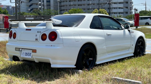 スカイラインGT-R 2.6 4WD(日産)1999年式 1750万円の中古車 - 自動車フリマ(車の個人売買)。カババ