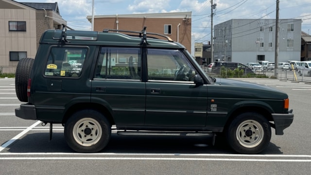 ディスカバリー 300tdi(ランドローバー)1995年式 150万円の中古車 - 自動車フリマ(車の個人売買)。カババ