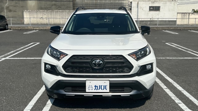 RAV4 アドベンチャー オフロードパッケージ(トヨタ)2021年式 293万円の中古車 - 自動車フリマ(車の個人売買)。カババ