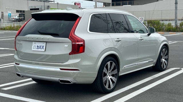 XC90 リチャージ プラグインハイブリッド T8 AWD インスクリプション(ボルボ)2021年式 608万円の中古車 - 自動車フリマ(車の個人 売買)。カババ