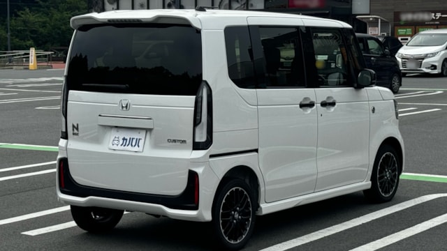 N-BOX カスタム ターボ コーディネートスタイル 4WD(ホンダ)2023年式 210万円の中古車 - 自動車フリマ(車の個人売買)。カババ