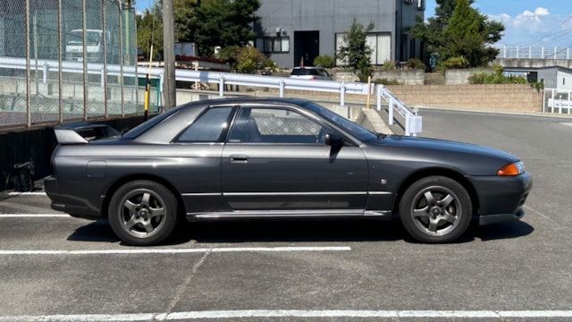 スカイラインGT-R 2.6 4WD(日産)1991年式 650万円の中古車 - 自動車フリマ(車の個人売買)。カババ