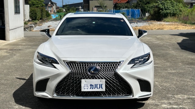 LS 500h バージョンL(レクサス)2018年式 550万円の中古車 - 自動車フリマ(車の個人売買)。カババ