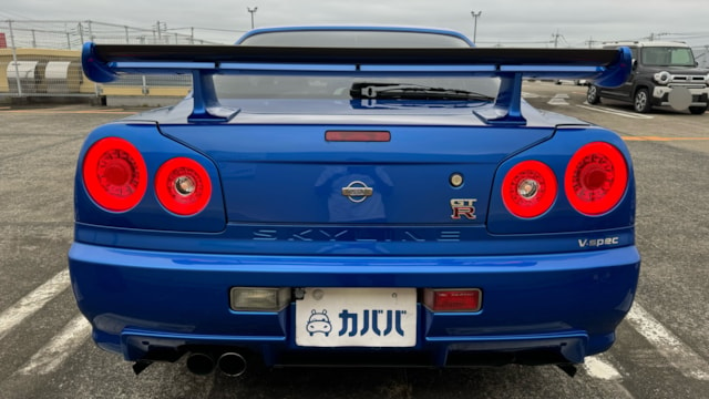 スカイラインGT-R Vスペック(日産)2000年式 1900万円の中古車 - 自動車フリマ(車の個人売買)。カババ