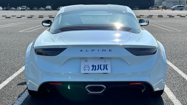 A110 S(アルピーヌ)2023年式 900万円の中古車 - 自動車フリマ(車の個人売買)。カババ