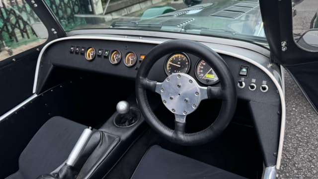 ケータハム スーパーセブン スーパースポーツ 2001年式 中古車詳細 | プロに任せる自動車フリマ【カババ】