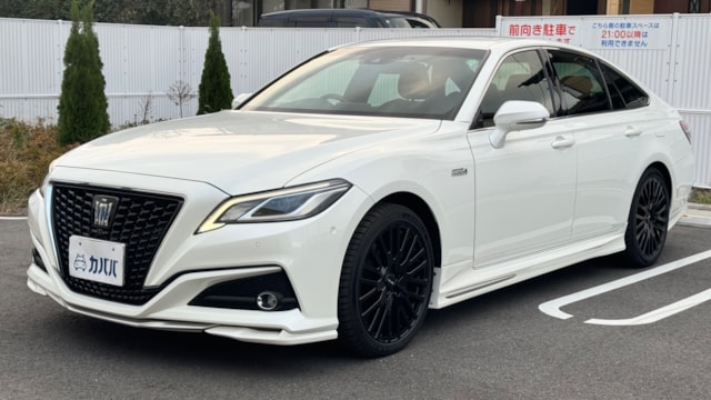 クラウン ハイブリッド 3.5S(トヨタ)2018年式 276万円の中古車 - 自動車フリマ(車の個人売買)。カババ