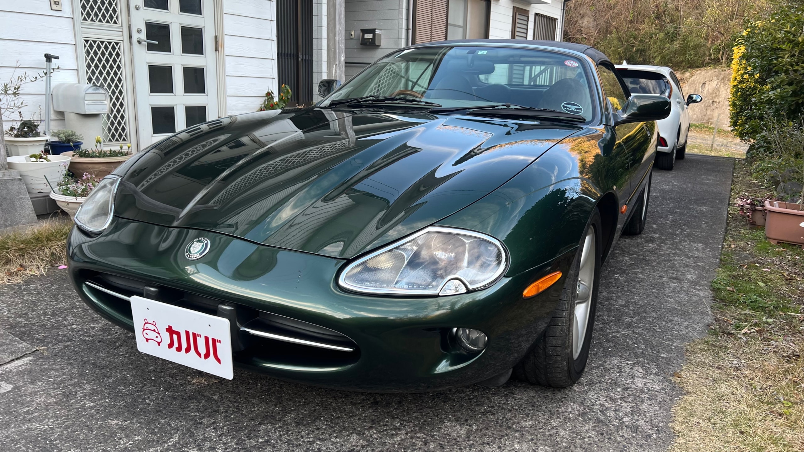 XK8 (ジャガー)1997年式 140万円の中古車 - 自動車フリマ(車の個人売買)。カババ