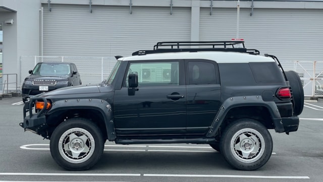 FJクルーザー 4.0 4WD(米国トヨタ)2007年式 280万円の中古車 - 自動車