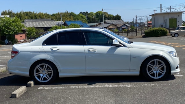 Cクラス C300 アバンギャルドS(メルセデス・ベンツ)2009年式 55万円の中古車 - 自動車フリマ(車の個人売買)。カババ