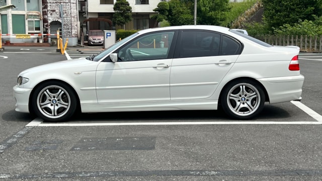 3シリーズ 330i Mスポーツ(BMW)2004年式 155万円の中古車 - 自動車フリマ(車の個人売買)。カババ