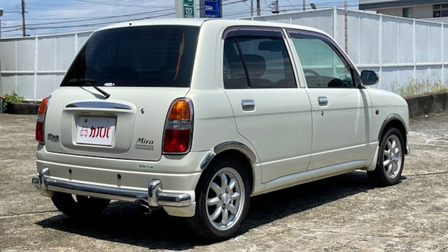 ミラジーノ ジーノターボ4WD(ダイハツ)2001年式 28万円の中古車 - 自動車フリマ(車の個人売買)。カババ