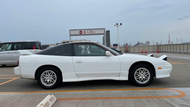 180SX タイプS(日産)1997年式 149.4万円の中古車 - 自動車フリマ(車の個人売買)。カババ