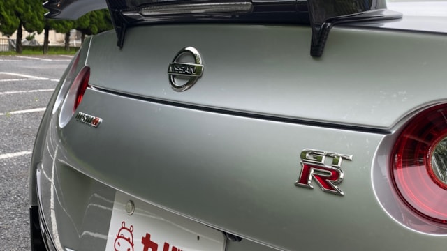 GT-R 3.8 NISMO 4WD(日産)2018年式 1950万円の中古車 - 自動車フリマ