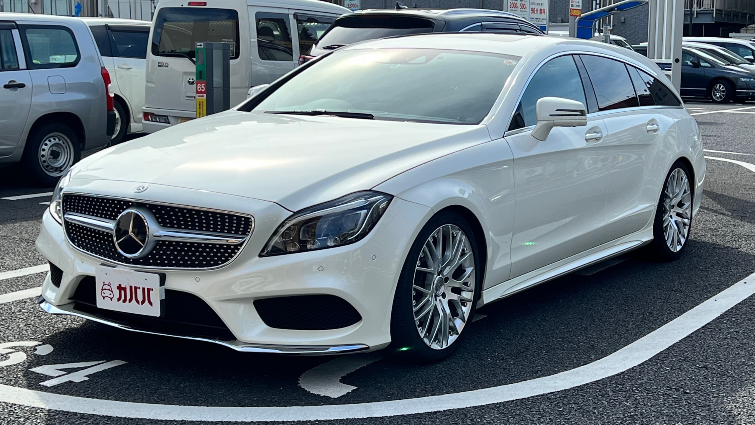 CLSクラス CLS220d シューティングブレーク AMGライン(メルセデス・ベンツ)2016年式 250万円の中古車 -  自動車フリマ(車の個人売買)。カババ