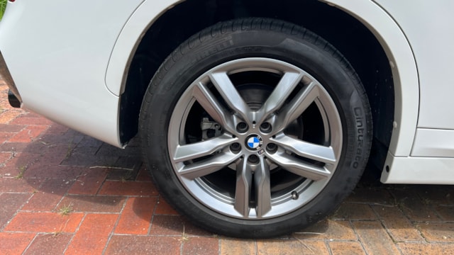 X1 xDrive 18d Mスポーツ 4WD(BMW)2021年式 445万円の中古車 - 自動車フリマ(車の個人売買)。カババ