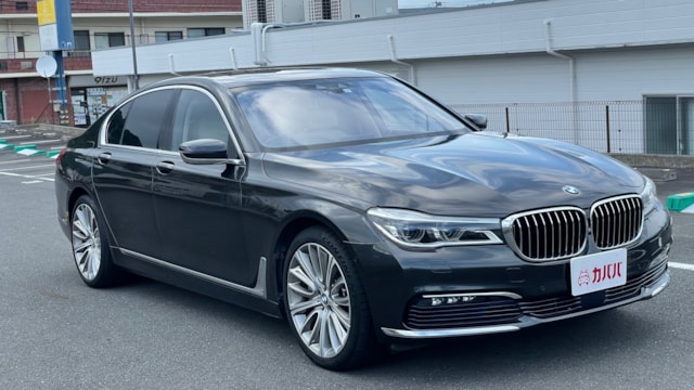 7シリーズ 740i(BMW)2015年式 170万円の中古車 - 自動車フリマ(車の