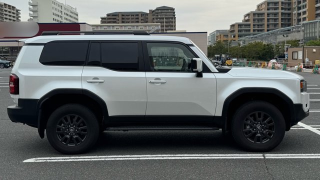売ります ランドクルーザー250 2.7 VX 2024年式 中古車詳細 | プロに任せる