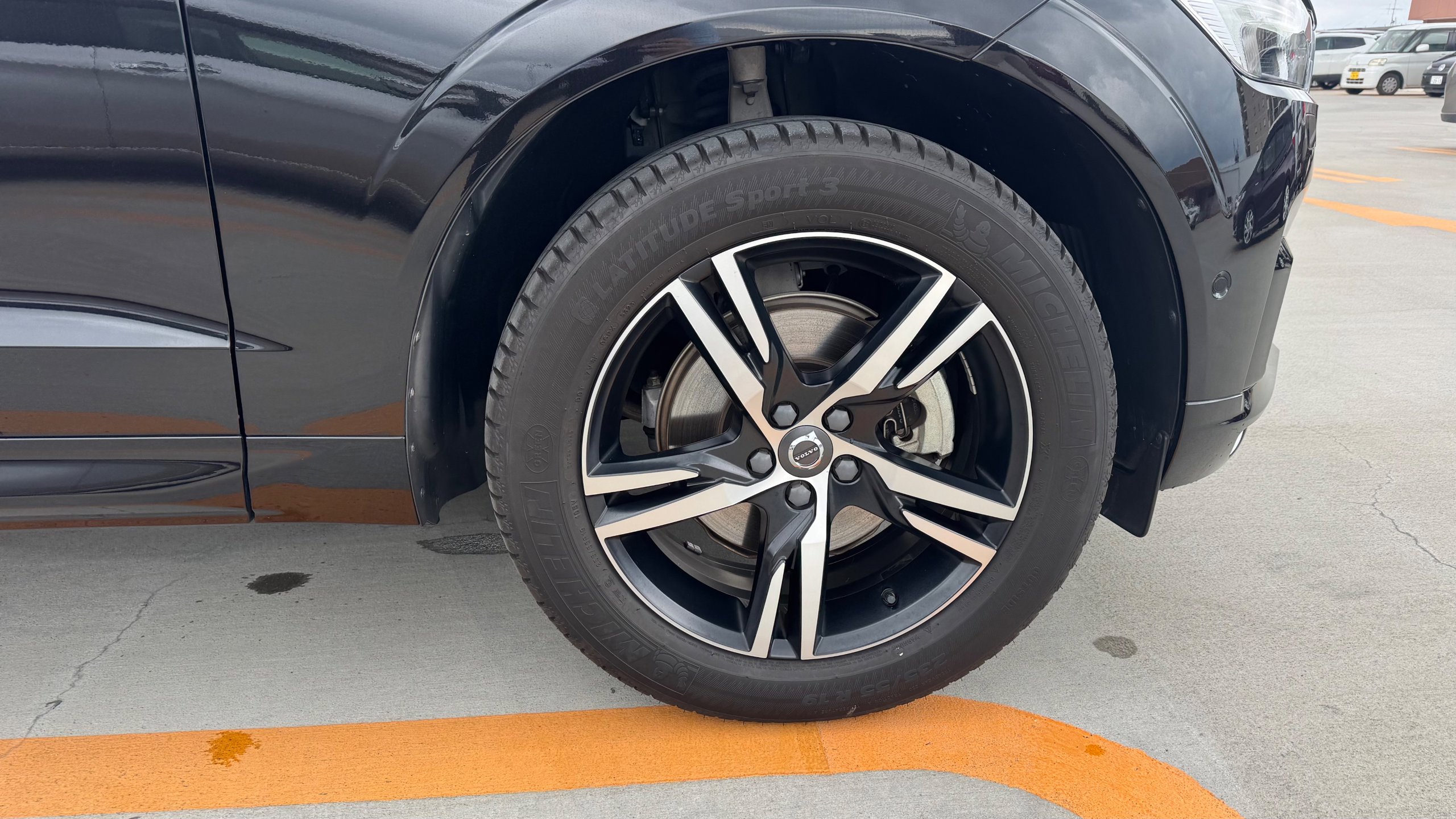 XC60 D4 AWD Rデザイン 2018年式 中古車詳細 | プロに任せる自動車