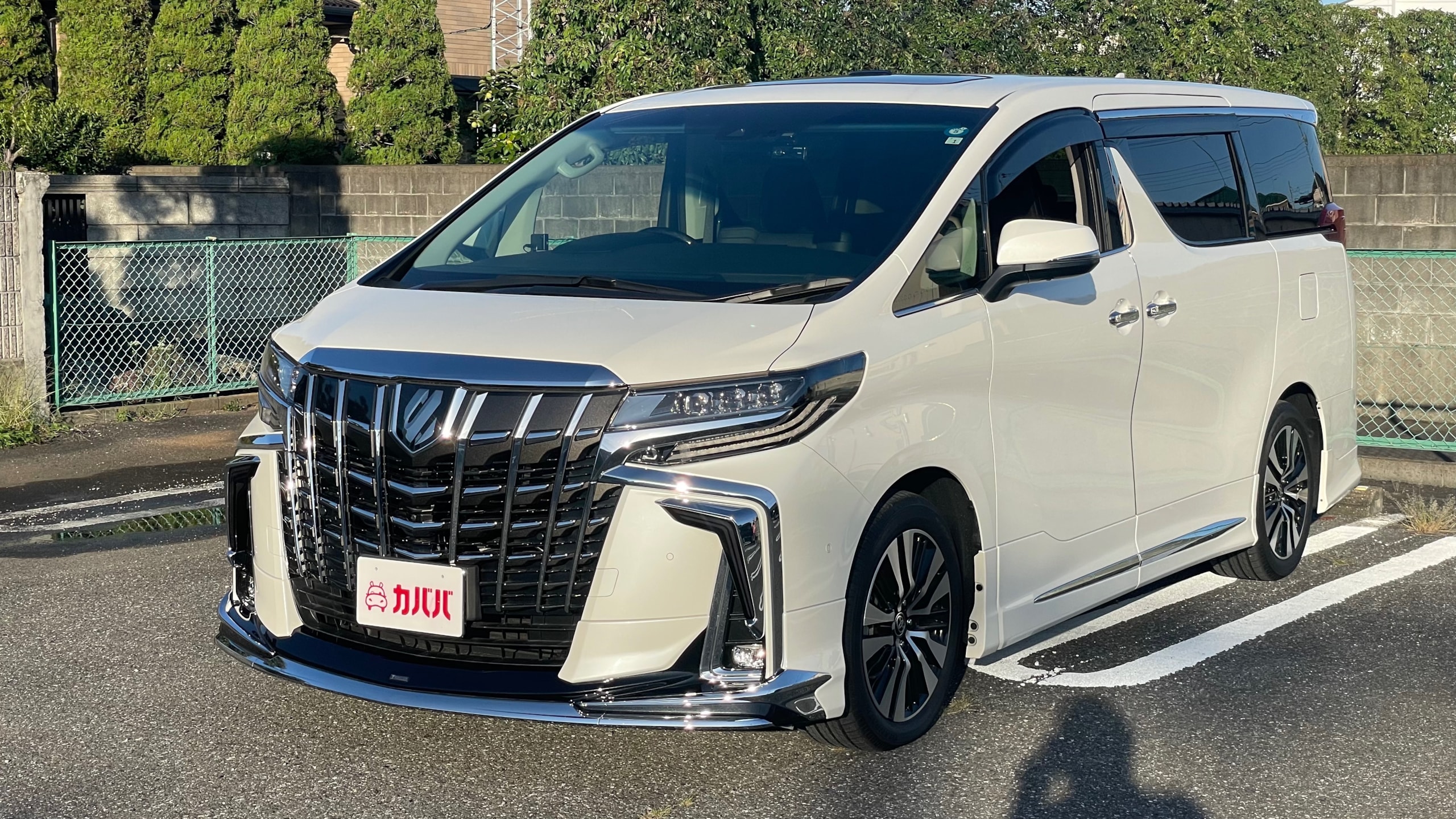 アルファード 2.5S Cパッケージ(トヨタ)2022年式 700万円の中古車 - 自動車フリマ(車の個人売買)。カババ