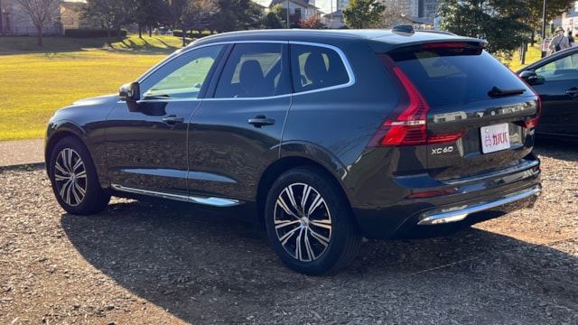 XC60 B5 AWD インスクリプション(ボルボ)2022年式 629万円の中古車