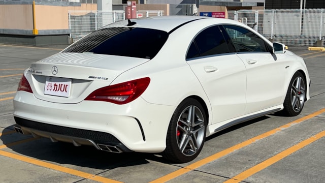 CLAクラス CLA45 AMG 4マチック(メルセデスAMG)2014年式 230万円の中古