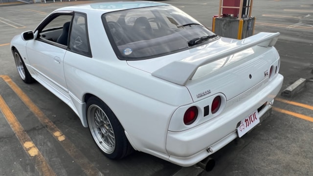 スカイラインGT-R 2.6 4WD(日産)1993年式 490万円の中古車 - 自動車