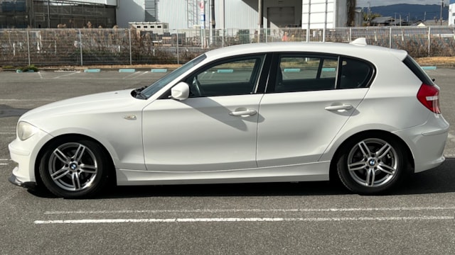 1シリーズ 116i(BMW)2010年式 15万円の中古車 - 自動車フリマ(車の個人 ...