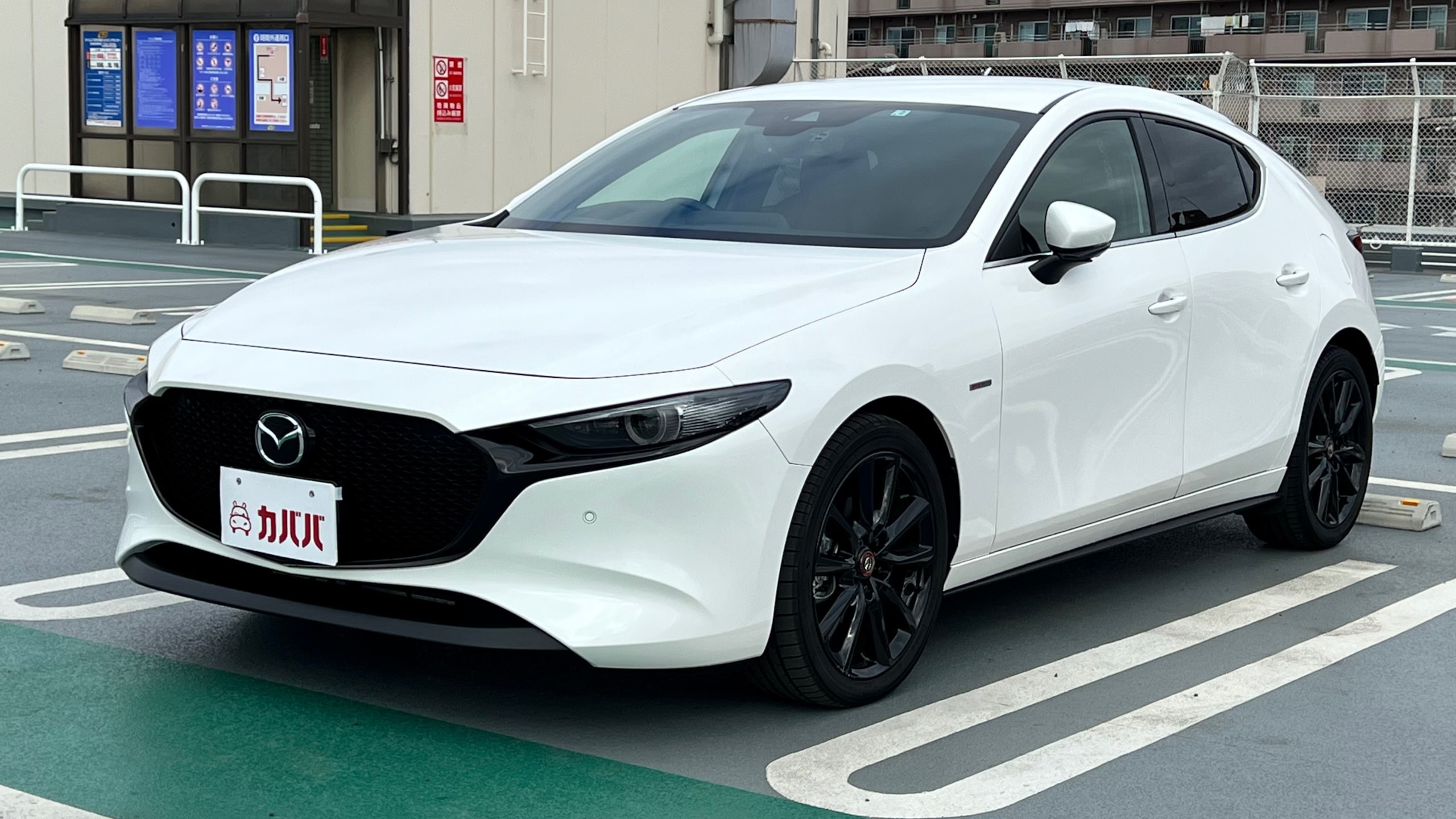 マツダ MAZDA3ファストバック 20S 100周年特別記念車 6MT/状態良好