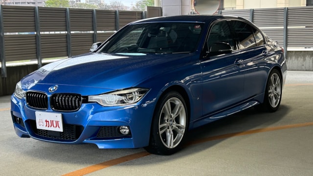 BMW 330e プラグインハイブリッド 家庭用充電器-