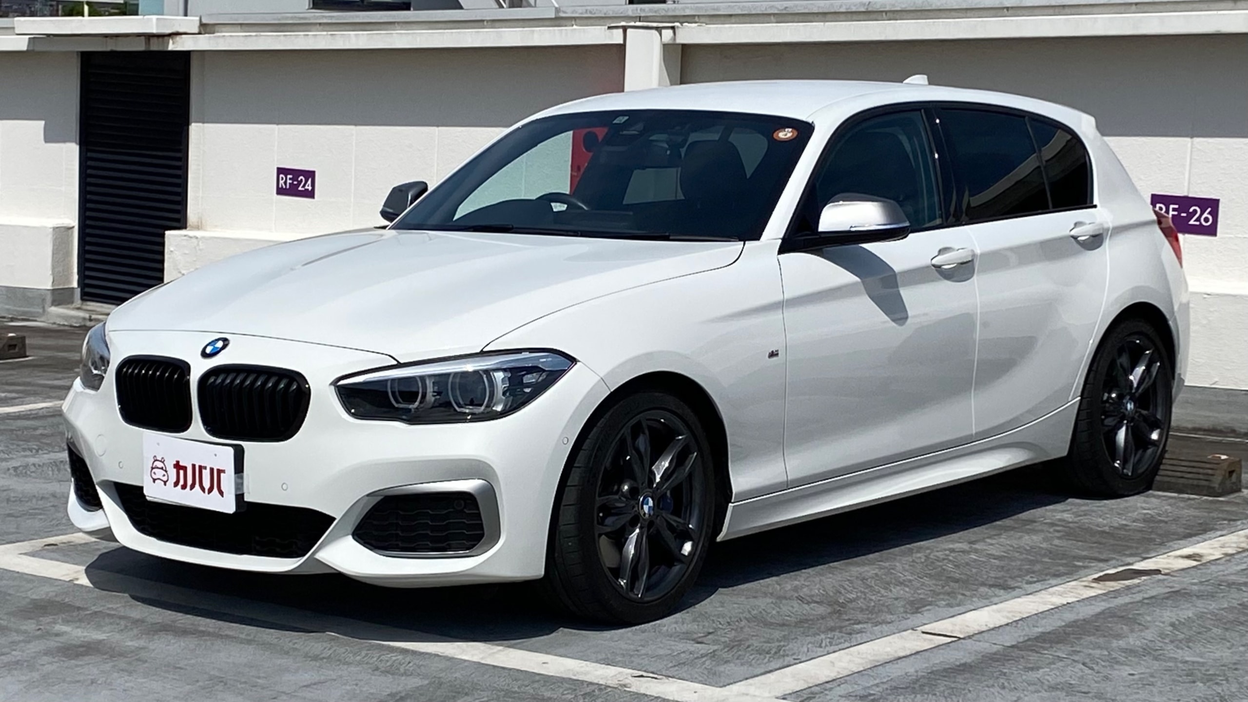 1シリーズ M140i エディションシャドー(BMW)2018年式 340万円の中古車 - 自動車フリマ(車の個人売買)。カババ