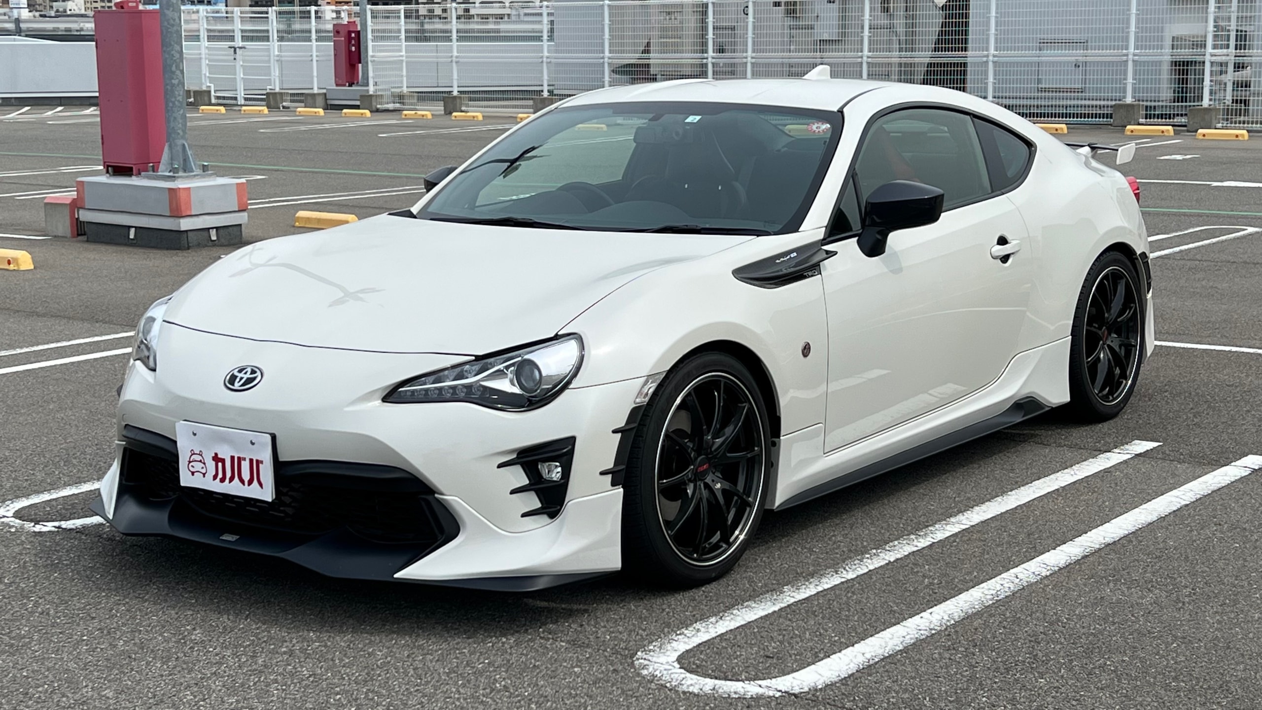 86 GT リミテッド(トヨタ)2018年式 260万円の中古車 - 自動車フリマ(車