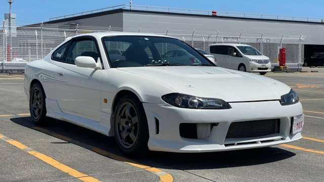 シルビア スペックR bパッケージ(日産)2000年式 165万円の中古車