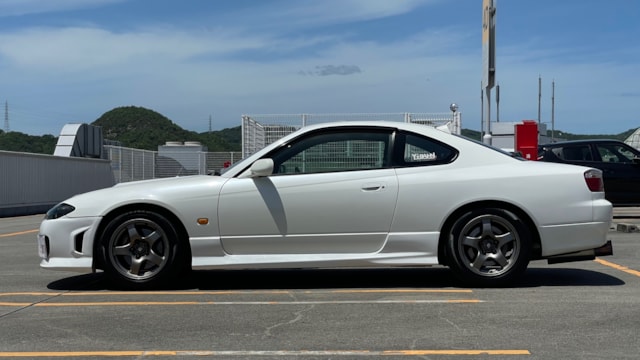 シルビア スペックR bパッケージ(日産)2000年式 165万円の中古車