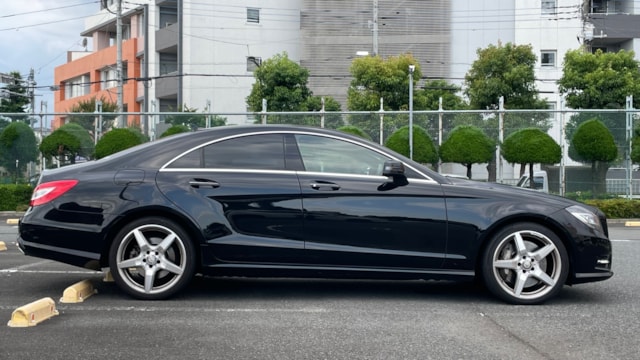 CLSクラス CLS550 ブルーエフィシェンシー(メルセデス・ベンツ)2013年式 165万円の中古車 - 自動車フリマ(車の個人売買)。カババ