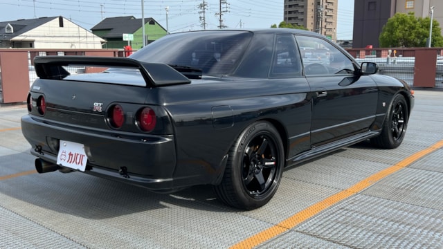 スカイラインGT-R 2.6 4WD(日産)1994年式 430万円の中古車 - 自動車