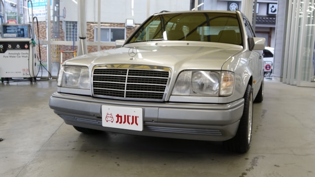 Eクラスステーションワゴン E320(メルセデス・ベンツ)1996年式 298万円の中古車 - 自動車フリマ(車の個人売買)。カババ