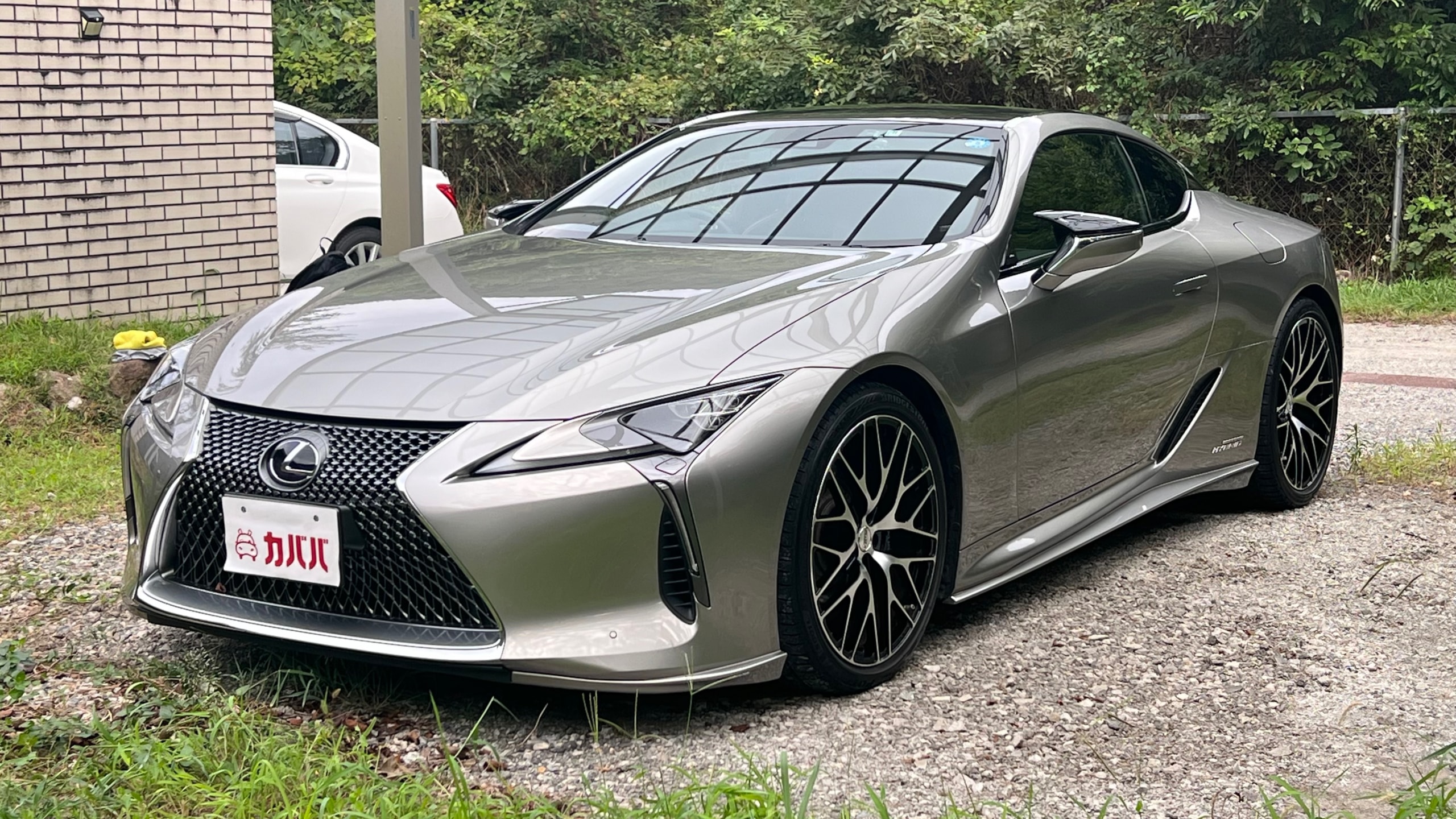 LC 500h Sパッケージ(レクサス)2017年式 820万円の中古車 - 自動車フリマ(車の個人売買)。カババ