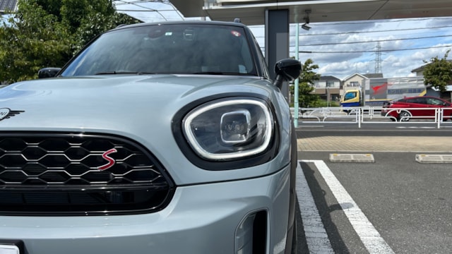 ミニクロスオーバー クーパーSD オール４ アンテイムド・エディション(MINI)2023年式 480万円の中古車 -  自動車フリマ(車の個人売買)。カババ