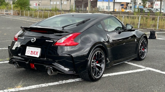 フェアレディZ NISMO(日産)2015年式 465万円の中古車 - 自動車フリマ(車の個人売買)。カババ