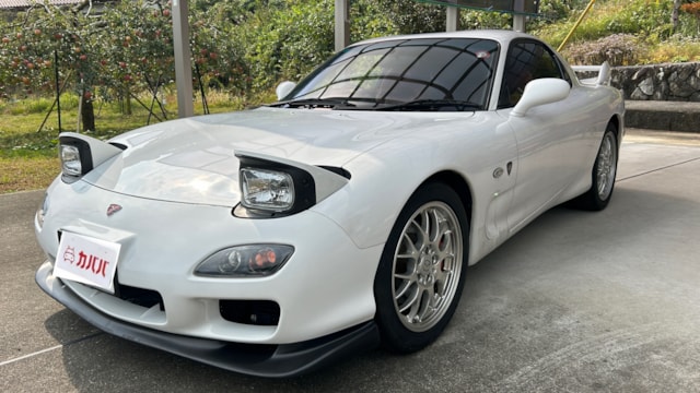 RX-7 スピリットR タイプB(マツダ)2002年式 950万円の中古車 - 自動車フリマ(車の個人売買)。カババ