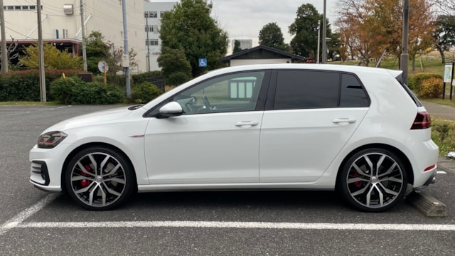 ゴルフ GTI パフォーマンス(フォルクスワーゲン)2019年式 258万円の中古車 - 自動車フリマ(車の個人売買)。カババ